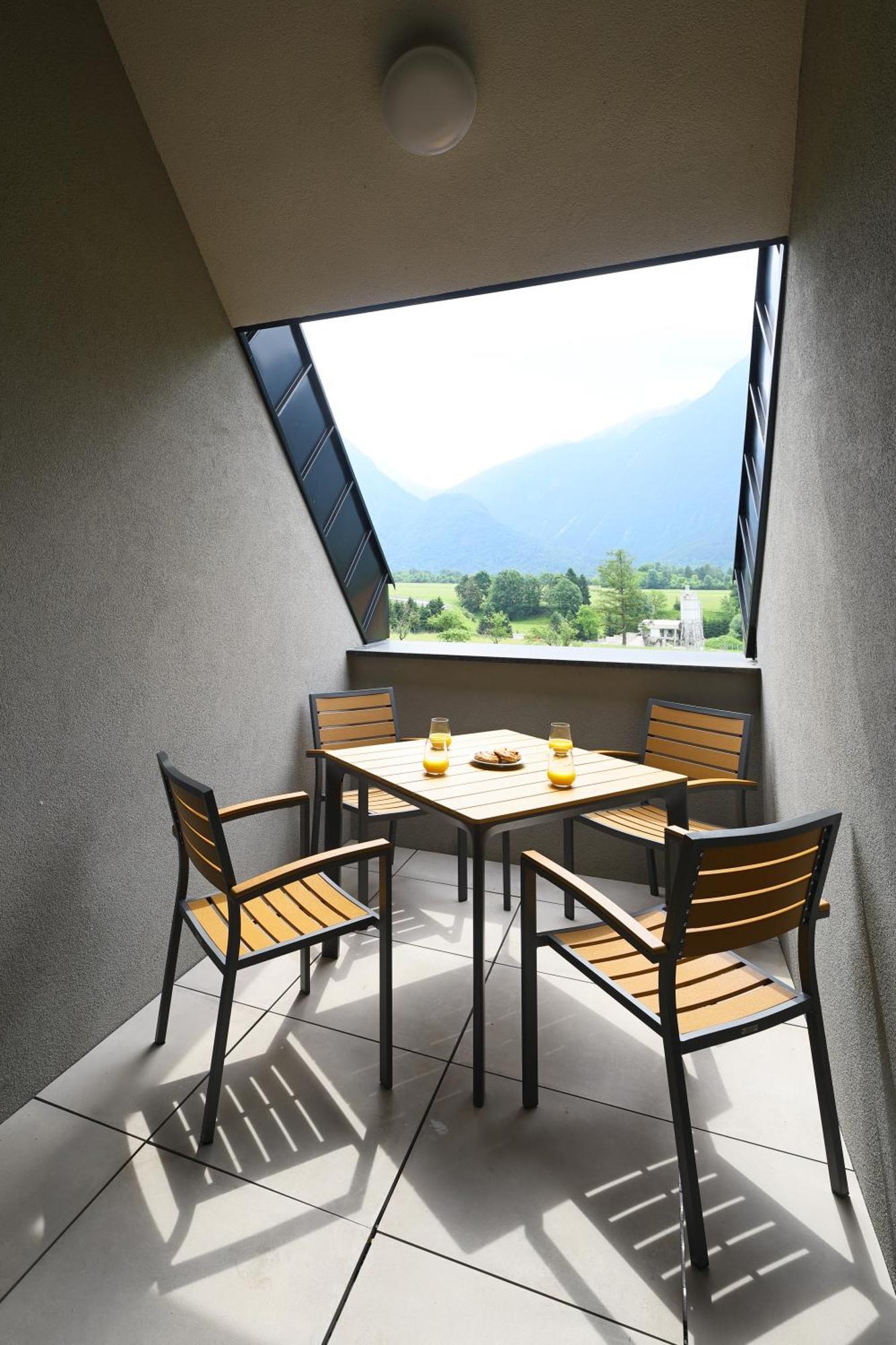 Ferienwohnung Alpine Haven Bovec Exterior foto